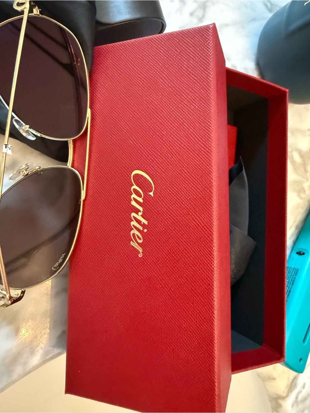 Cartier Gold Aviator Sunglasses with Reflective Gold Lenses - Picture 4 of 14